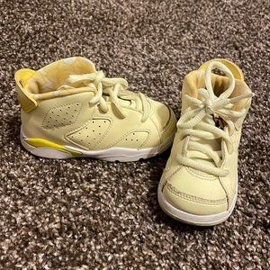 Jordan 6 citron tint